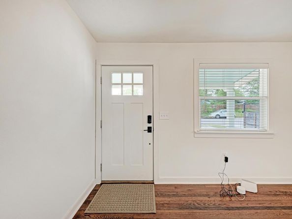 1703 Hillcrest LN, Austin TX 78721