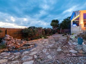 2409 Golden Gate PARK, Austin TX 78732