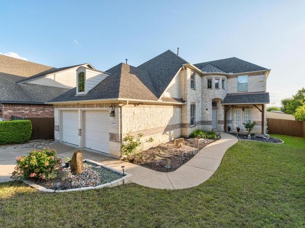 2409 Golden Gate PARK, Austin TX 78732
