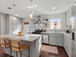 1110 W Oltorf ST, Austin TX 78704