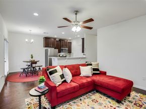 1613 Airedale RD 1503, Austin TX 78748