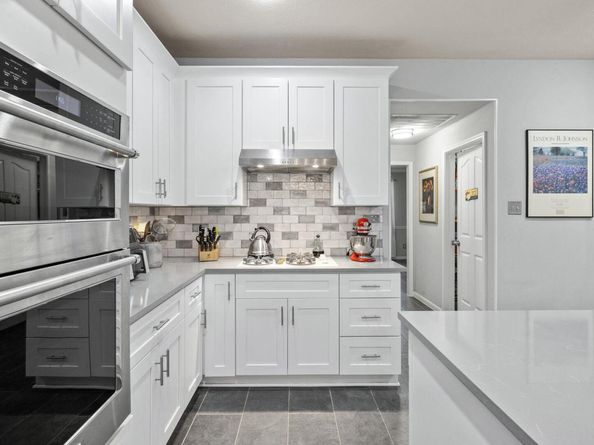 6804 Robert Dixon DR, Austin TX 78749