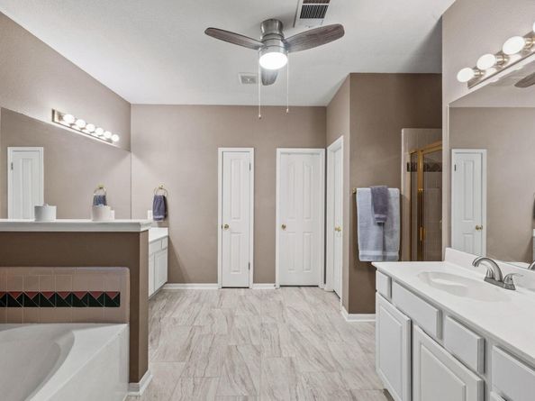 6804 Robert Dixon DR, Austin TX 78749