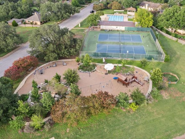 6804 Robert Dixon DR, Austin TX 78749