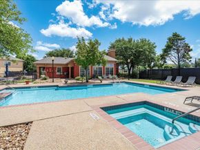 2900 S Lakeline BLVD 124, Cedar Park TX 78613