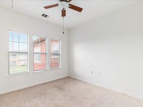 2900 S Lakeline BLVD 124, Cedar Park TX 78613