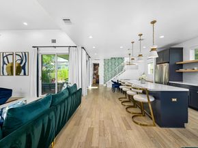 2002 E 8th ST, Austin TX 78702