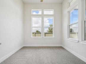 181 Benedum WAY, Liberty Hill TX 78642