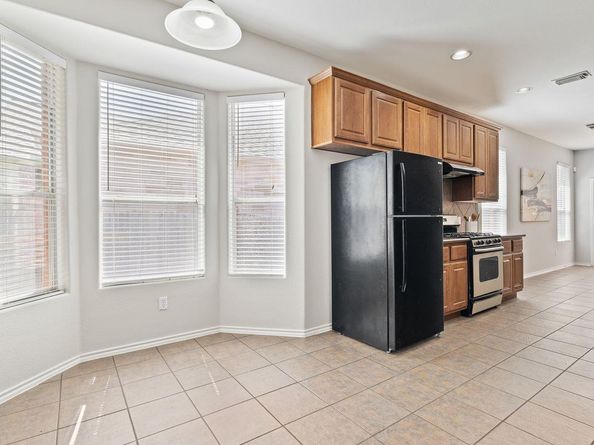 3721 Pine Needle CIR, Round Rock TX 78681