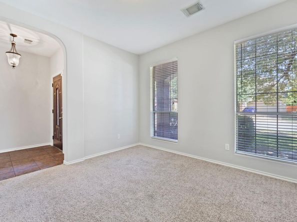 3721 Pine Needle CIR, Round Rock TX 78681