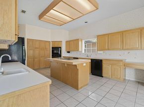 700 Barrett LN, Austin TX 78733