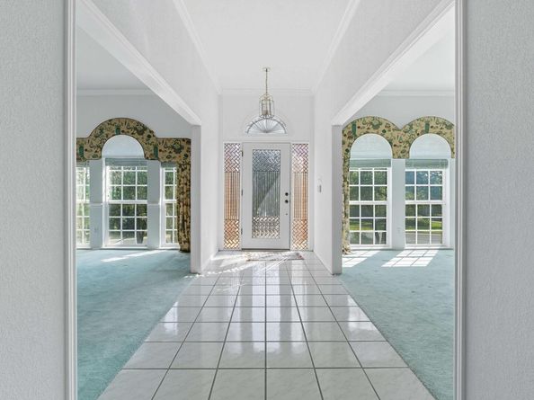 700 Barrett LN, Austin TX 78733