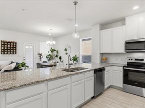 6909 Daniel Ranch DR, Austin TX 78744