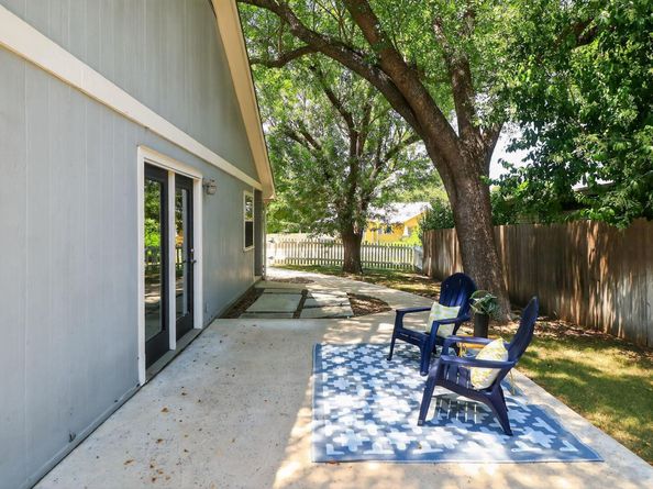1303 Vine ST, Georgetown TX 78626