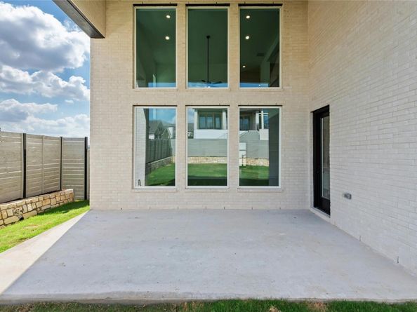 1500 Rodeo Ridge DR, Georgetown TX 78628