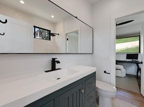 405 Barrett LN, Austin TX 78733