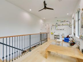 7810 Hardy DR, Austin TX 78757