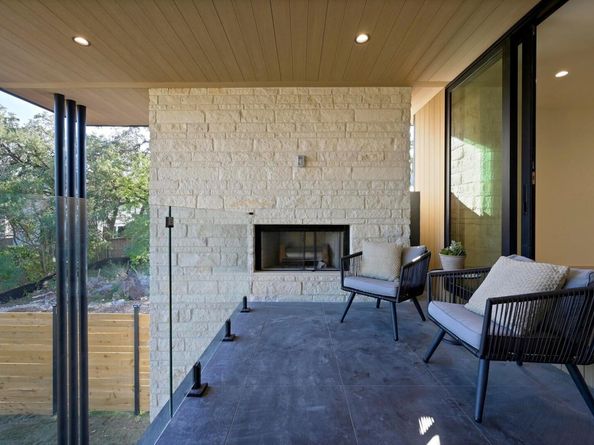 2423 S 5th ST, Austin TX 78704