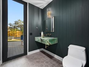 2423 S 5th ST, Austin TX 78704