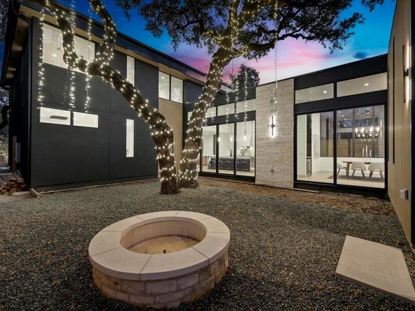 2423 S 5th ST, Austin TX 78704