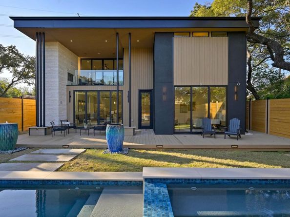 2423 S 5th ST, Austin TX 78704