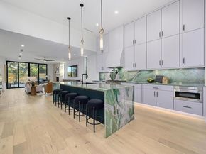 2423 S 5th ST, Austin TX 78704
