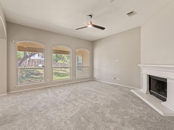 1129 Wigwam DR, Leander TX 78641