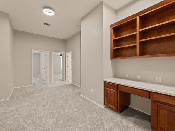 1129 Wigwam DR, Leander TX 78641