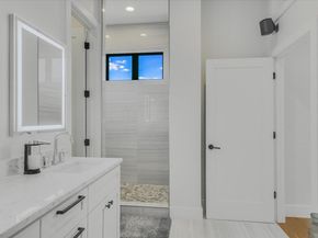 13322 Galleria CIR, Austin TX 78738