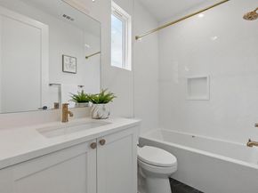 2105 SL Davis Ave. #2, Austin TX 78702