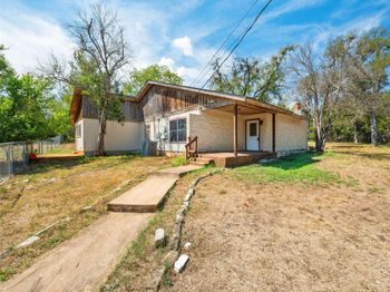 15803 Wildwood TRL