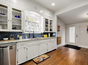 712 E 44th ST A, Austin TX 78751