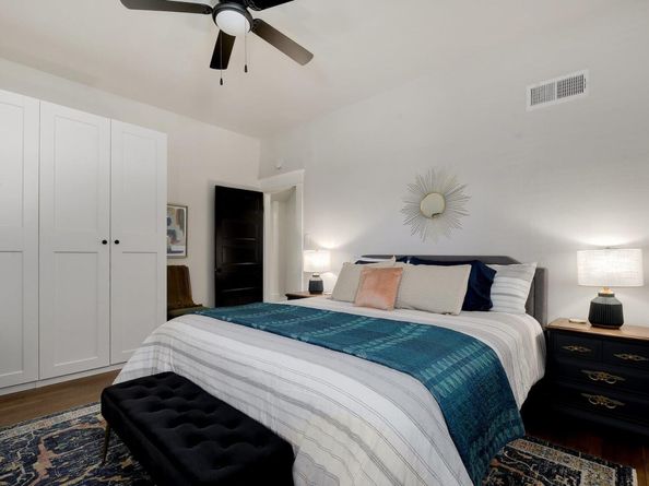 712 E 44th ST A, Austin TX 78751