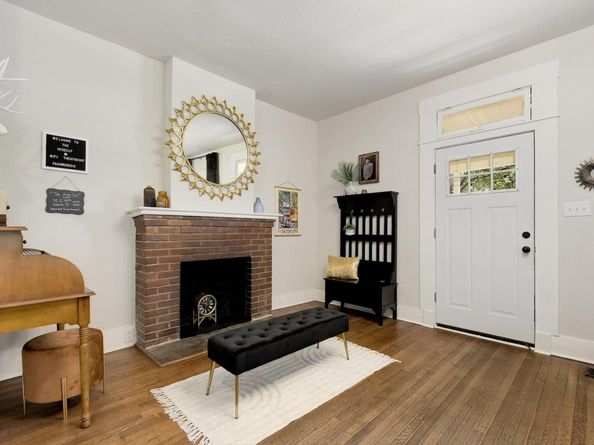 712 E 44th ST A, Austin TX 78751