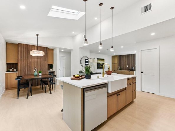 7503 Carriage DR, Austin TX 78752