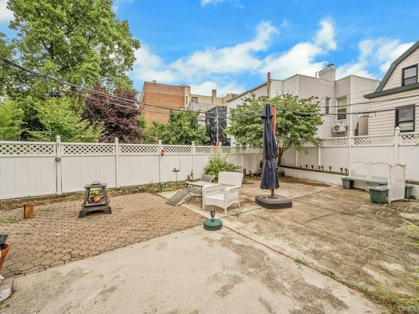 2798 Pond Place, Bronx NY 10458