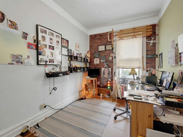 2798 Pond Place, Bronx NY 10458