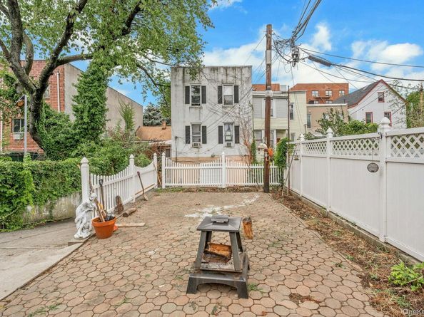 2798 Pond Place, Bronx NY 10458