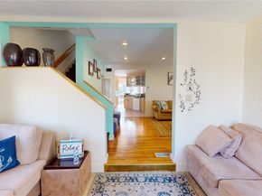 14 Alemeda Street, Inwood NY 11096