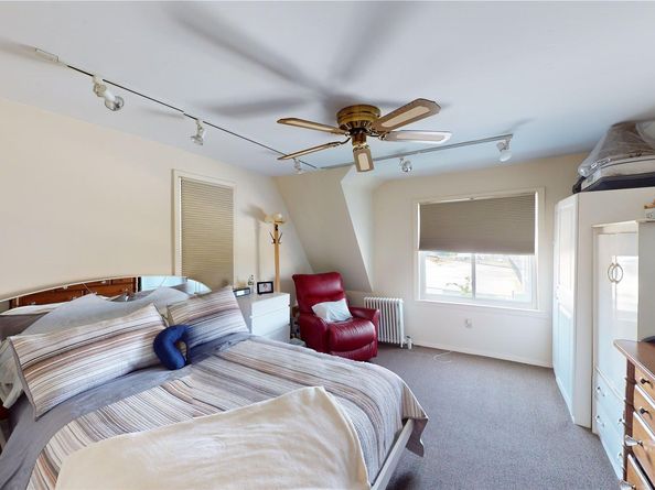 14 Alemeda Street, Inwood NY 11096