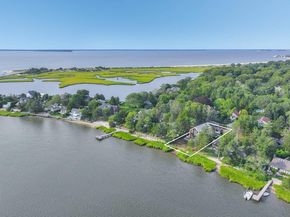 142 Towd Point Road, Southampton NY 11968