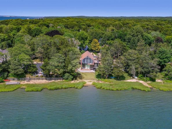 142 Towd Point Road, Southampton NY 11968