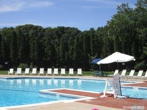 198 Pointe Circle North 198, Coram NY 11727