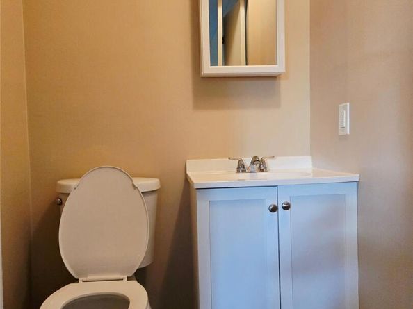 198 Pointe Circle North 198, Coram NY 11727