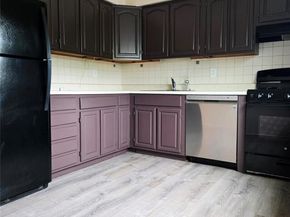 198 Pointe Circle North 198, Coram NY 11727