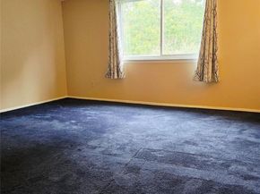 198 Pointe Circle North 198, Coram NY 11727