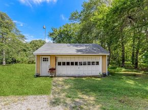 1680 N Sea Road, Southampton NY 11968