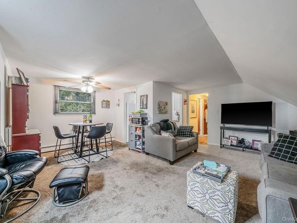 462 Bayport Avenue, Bayport NY 11705