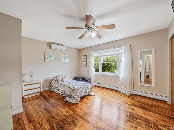 462 Bayport Avenue, Bayport NY 11705