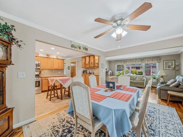 462 Bayport Avenue, Bayport NY 11705